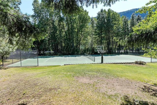 18680 US Highway 2, Lake Wenatchee, WA 98826 - view of tennis court