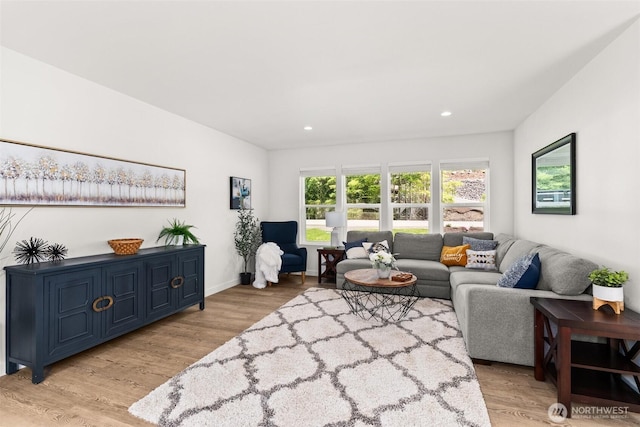 117 Sundown Ct, Chehalis, WA 98532 - living area with light wood-type flooring, recessed lighting, and baseboards