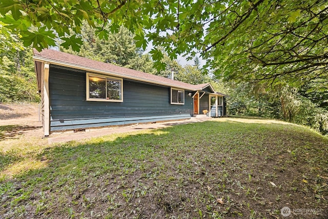 10320 46th Ave SE, Olympia, WA 98513 - ranch-style home featuring a front lawn