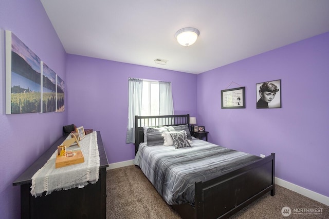 1300 W Marina Dr Unit 1, Moses Lake, WA 98837 - bedroom featuring carpet floors and baseboards