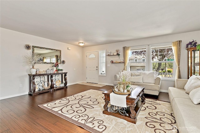813 SW 363rd Pl, Federal Way, WA 98023 - living room featuring wood-type flooring and baseboards