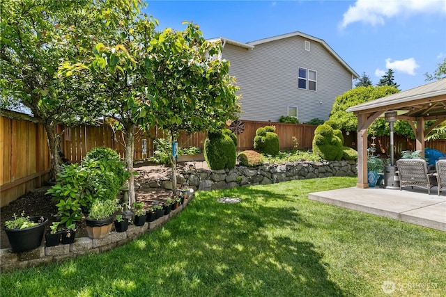 813 SW 363rd Pl, Federal Way, WA 98023 - view of yard featuring a gazebo and a patio