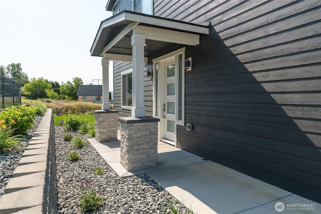 200 Pinnacle Pl, Chelan, WA 98816 - view of exterior entry