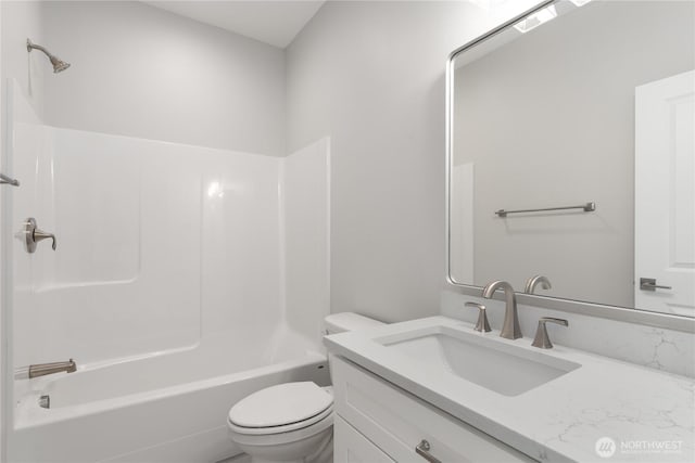 200 Pinnacle Pl, Chelan, WA 98816 - full bathroom with toilet, vanity, and tub / shower combination