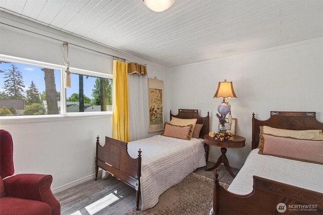 10 E Sunny Sands Rd, Cathlamet, WA 98612 - bedroom featuring wood finished floors and baseboards