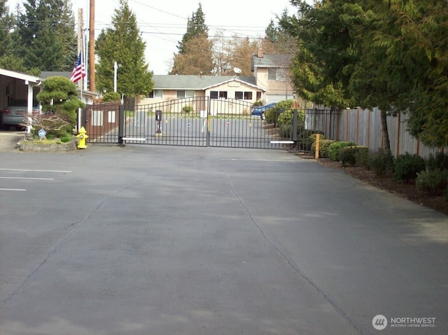 2611 S 288th St Unit 61, Federal Way, WA 98003 - view of gate