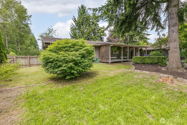 1728 106th St SW, Everett, WA 98204 - view of yard with covered porch