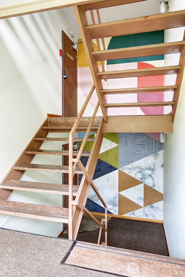 919 2nd Ave W Unit 103, Seattle, WA 98119 - view of staircase