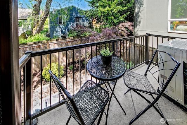 2648 NW 57th St Unit A, Seattle, WA 98107 - view of balcony