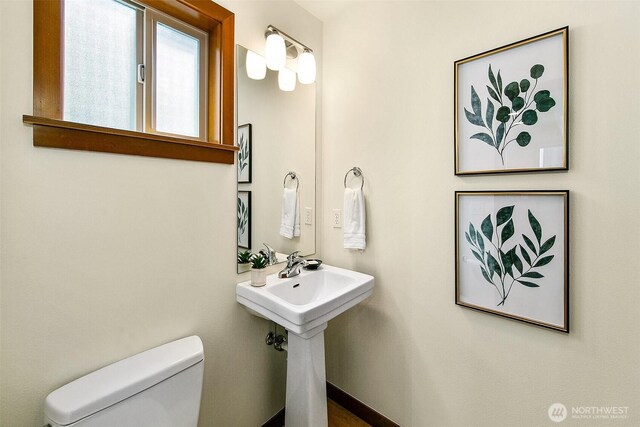 2648 NW 57th St Unit A, Seattle, WA 98107 - half bathroom featuring toilet