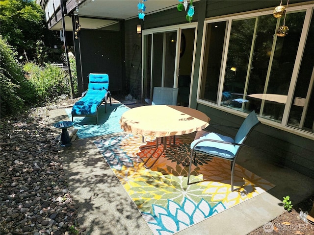 7924 212th St SW Unit 104, Edmonds, WA 98026 - view of patio