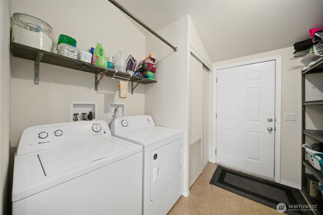14617 Diamond Ave, Entiat, WA 98822 - laundry area with independent washer and dryer