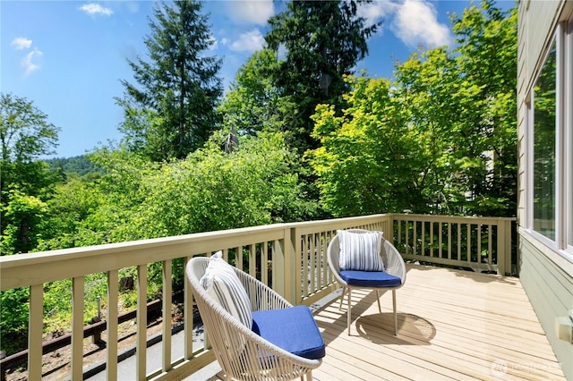 2141 NW Boulder Way Dr, Issaquah, WA 98027 - view of deck
