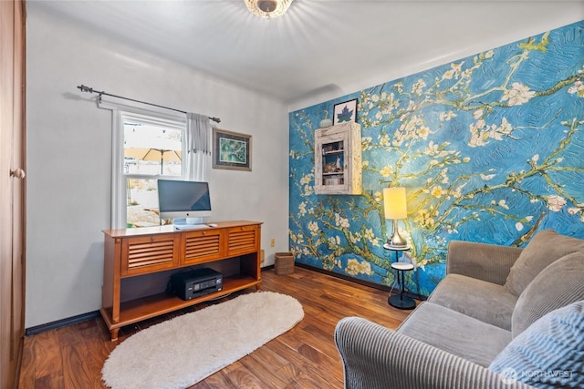 4908 N Winnifred, Ruston, WA 98407 - living room featuring baseboards, wood finished floors, and wallpapered walls
