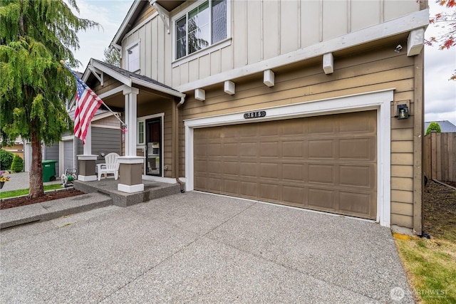 7615 14th St SE, Lake Stevens, WA 98258 - garage featuring driveway
