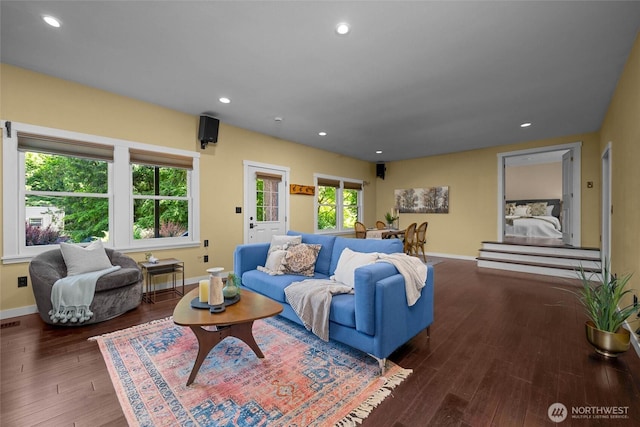 3536 Arbor St, Bellingham, WA 98229 - living area featuring wood finished floors, baseboards, and recessed lighting
