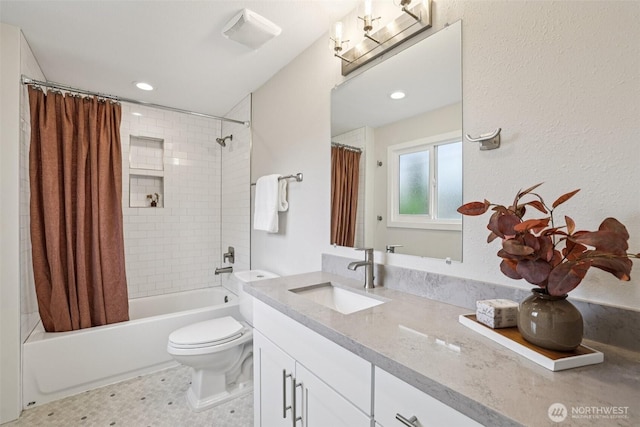 1022 N Anderson St, Tacoma, WA 98406 - full bathroom featuring shower / bath combination with curtain, vanity, and recessed lighting