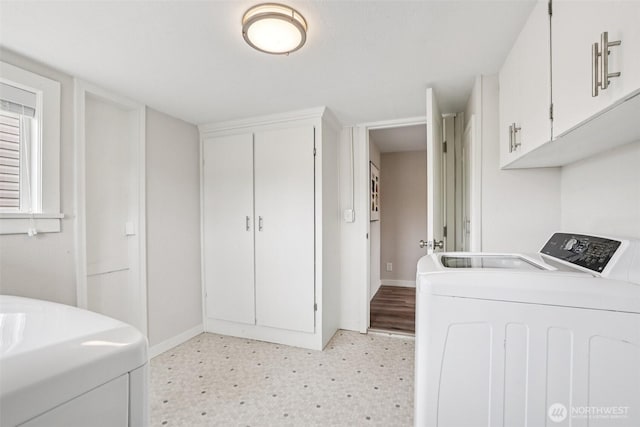 1022 N Anderson St, Tacoma, WA 98406 - laundry room with washer and dryer and light flooring