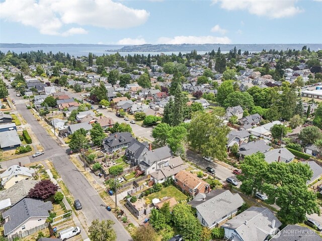 1022 N Anderson St, Tacoma, WA 98406 - aerial view of property and surrounding area featuring nearby suburban area and a large body of water