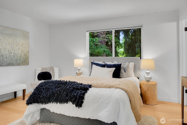 15226 116th Pl NE, Kirkland, WA 98034 - bedroom featuring wood finished floors and baseboards
