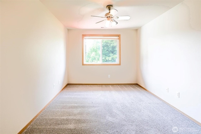 1404 102nd St E, Tacoma, WA 98445 - spare room with light colored carpet and a ceiling fan
