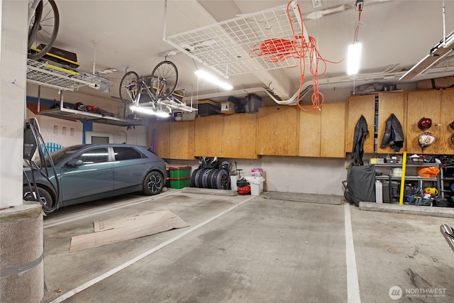 2400 E Howell St Unit G, Seattle, WA 98122 - view of garage