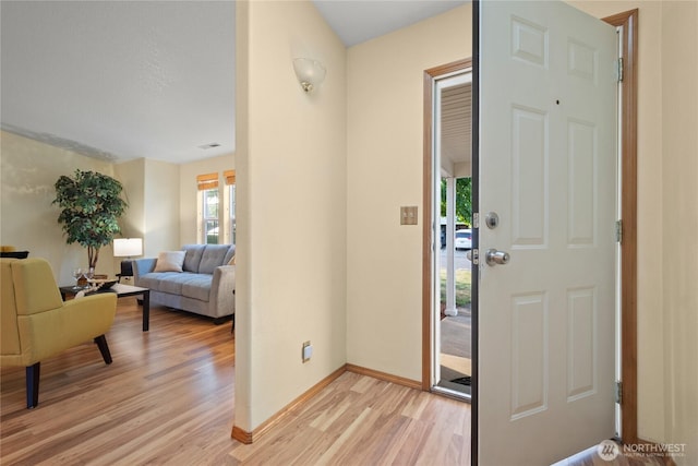 16215 NE 13th St, Vancouver, WA 98684 - foyer featuring light wood-type flooring and baseboards