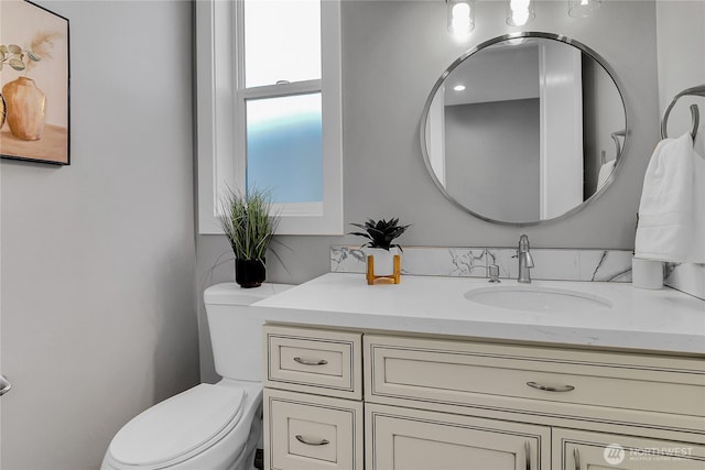 10617 Rosewood Ave Unit A, Everett, WA 98204 - bathroom featuring vanity and toilet