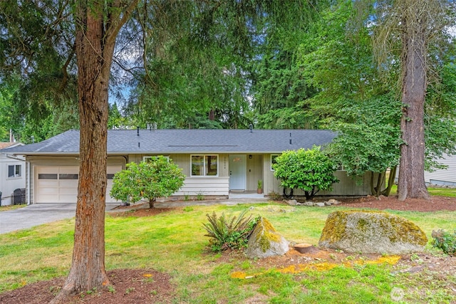 35804 15th Ave SW, Federal Way, WA 98023 - single story home featuring a garage, roof with shingles, driveway, and a front lawn