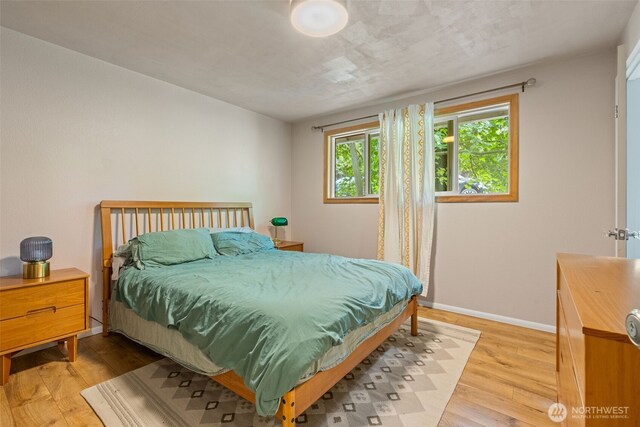 35804 15th Ave SW, Federal Way, WA 98023 - bedroom with light wood-style flooring