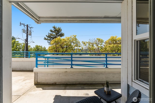 2244 13th Ave W Unit 106, Seattle, WA 98119 - view of balcony