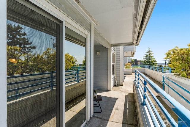 2244 13th Ave W Unit 106, Seattle, WA 98119 - view of balcony