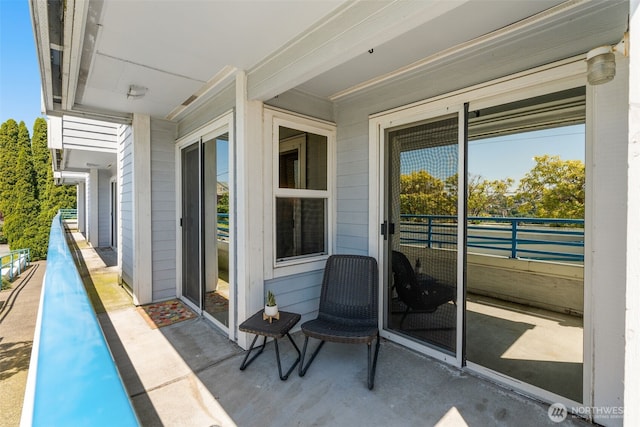 2244 13th Ave W Unit 106, Seattle, WA 98119 - view of patio / terrace