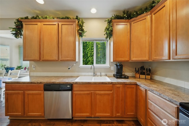 919 Carmella St, Walla Walla, WA 99362 - kitchen featuring dishwasher, a sink, recessed lighting, light countertops, and dark wood finished floors