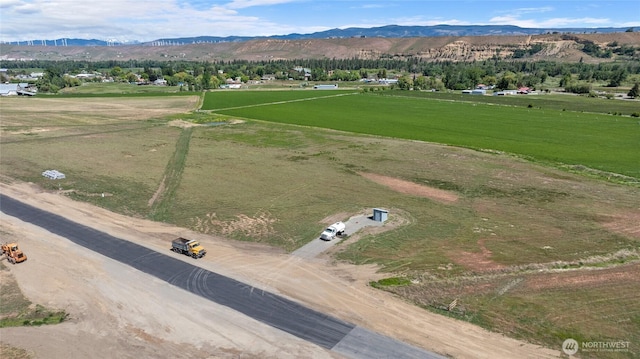 521 Thorp Landing Ln, Thorp, WA 98946