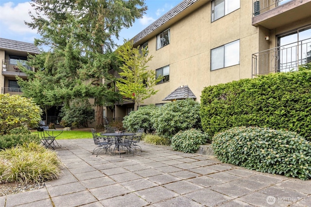 750 N 143rd St Unit 211, Seattle, WA 98133 - view of patio / terrace