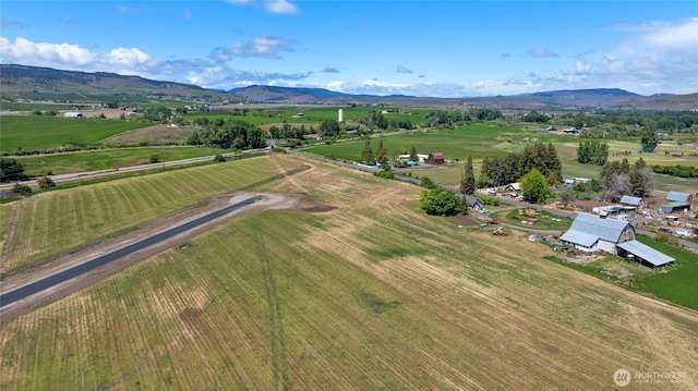 861 Thorp Landing Ln, Thorp, WA 98946