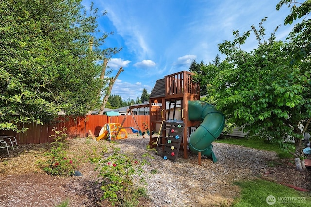 6207 182nd St SW, Lynnwood, WA 98037 - view of jungle gym