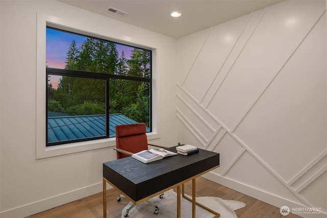2505 166th Ave SE, Bellevue, WA 98008 - office area featuring light wood-style floors, baseboards, and recessed lighting