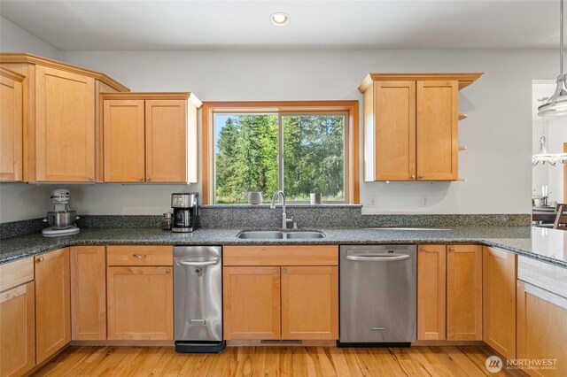 1717 E Smith Rd, Bellingham, WA 98226 - photo 7