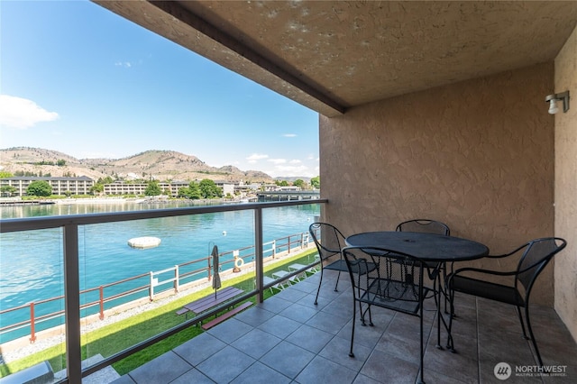 322 W Woodin Ave Unit 620, Chelan, WA 98816 - balcony featuring a water and mountain view