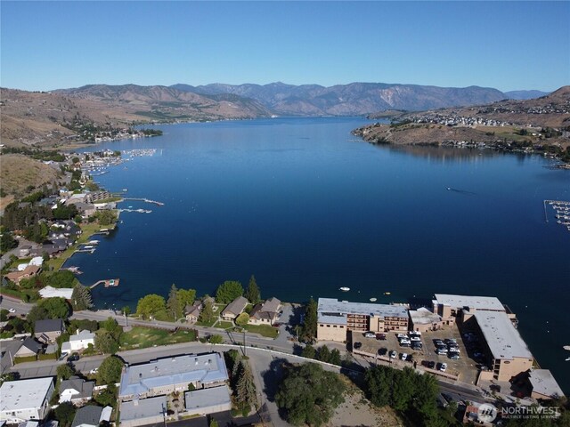 322 W Woodin Ave Unit 620, Chelan, WA 98816 - view of property location with a water and mountain view