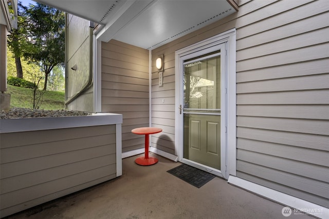 7008 155th Pl NE, Redmond, WA 98052 - entrance to property
