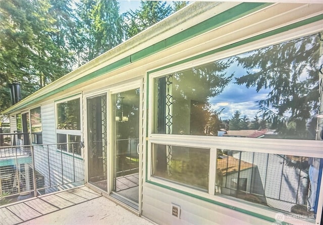 2020 SW 318th Pl Unit C3, Federal Way, WA 98023 - view of wooden deck