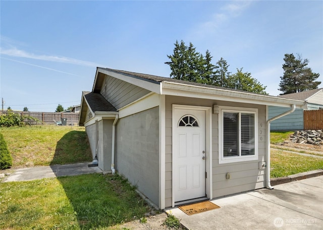 920 S 73rd St, Tacoma, WA 98408 - view of outbuilding