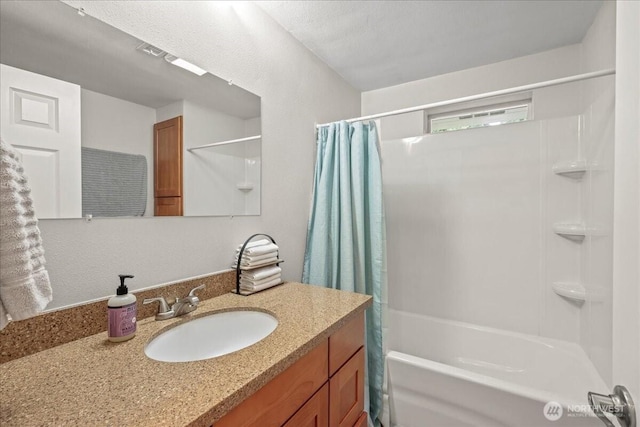 1412 Mcmillan Ave, Sumner, WA 98390 - full bathroom featuring shower / bathtub combination with curtain and vanity