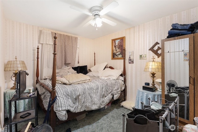 515 N Clark Rd, Moses Lake, WA 98837 - bedroom featuring wallpapered walls and ceiling fan
