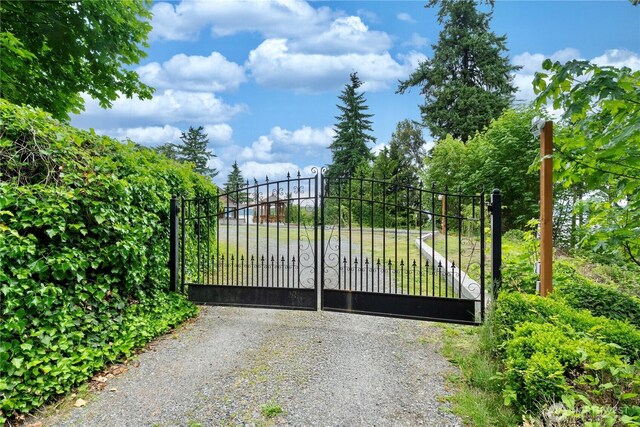 31111 53rd Ave SW, Federal Way, WA 98023 - view of gate