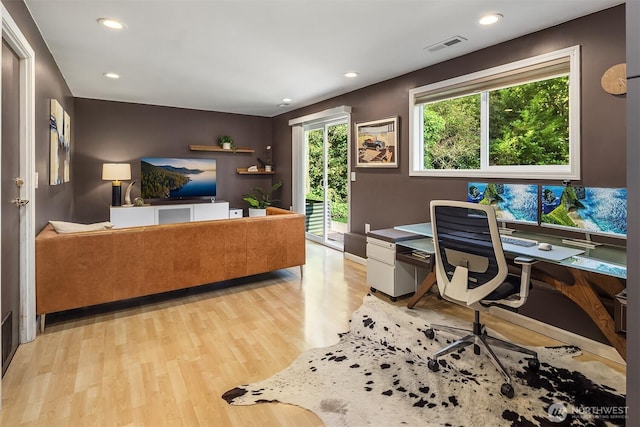 13117 NE 128th Pl NE, Kirkland, WA 98034 - office featuring light wood-type flooring and recessed lighting
