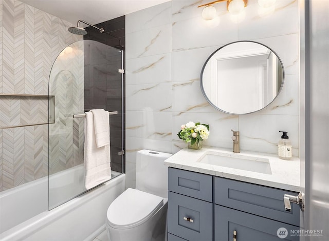 13117 NE 128th Pl NE, Kirkland, WA 98034 - bathroom featuring vanity, tile walls, bath / shower combo with glass door, and toilet